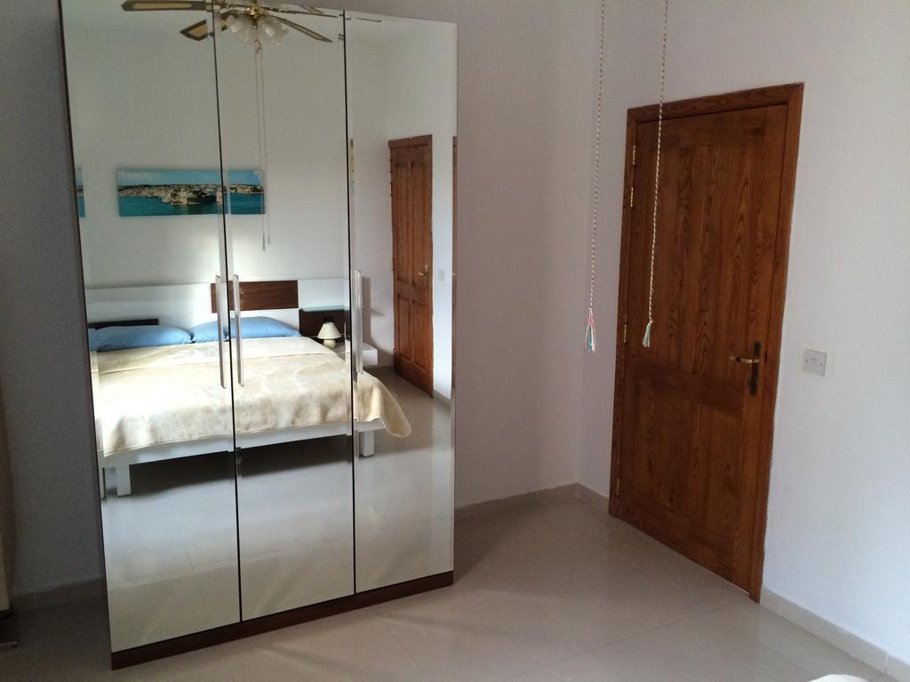Bencini Apartments Gzira Luaran gambar